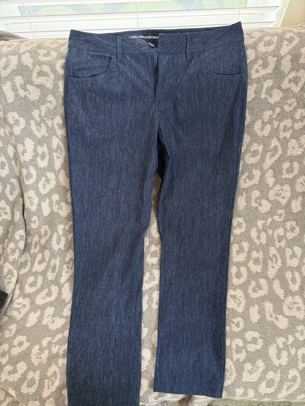 RHONE Slim Straight Commuter Pants in Dark Blue 33x30
